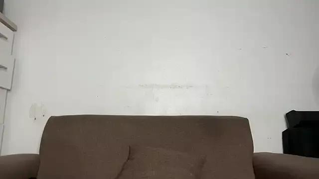 TangyYummyAss from StripChat is Freechat