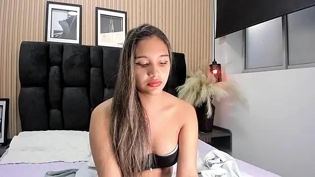 Customizable and immersive: Energize your taste buds and checkout our delicious choice of amateur cams liveshows with excited livestreamers getting their sweet physiques pounded with their beloved vibrating toys.