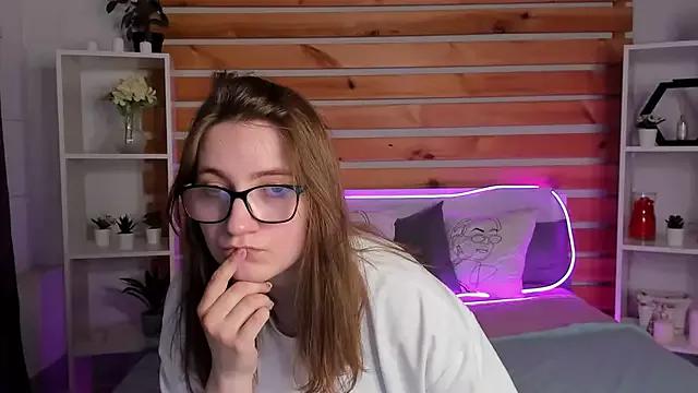 Customizable and immersive: Energize your taste buds and checkout our delicious choice of amateur cams liveshows with excited livestreamers getting their sweet physiques pounded with their beloved vibrating toys.