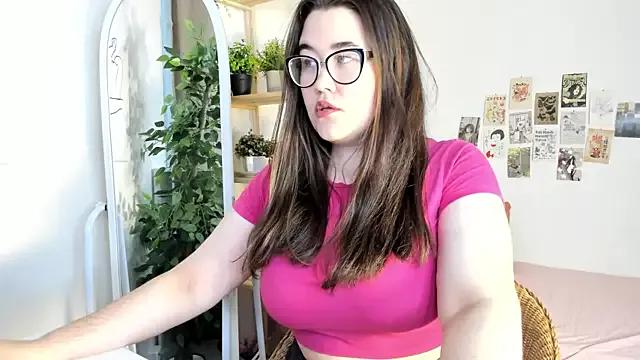 Customizable and immersive: Energize your taste buds and checkout our delicious choice of amateur cams liveshows with excited livestreamers getting their sweet physiques pounded with their beloved vibrating toys.