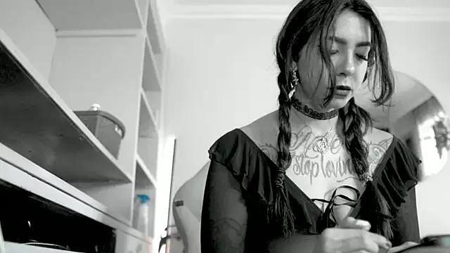 Customizable and immersive: Energize your taste buds and checkout our delicious choice of amateur cams liveshows with excited livestreamers getting their sweet physiques pounded with their beloved vibrating toys.