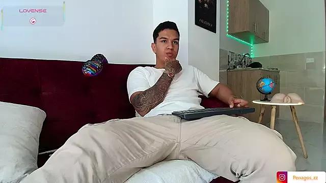 Taylor_John from StripChat is Freechat