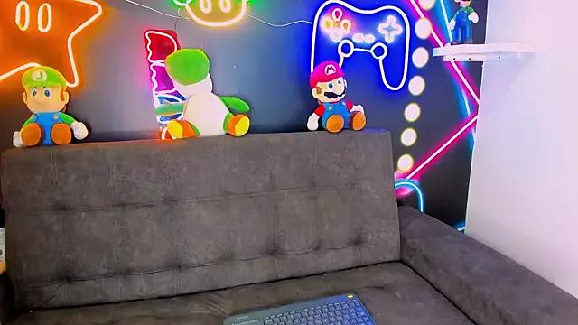 Customizable and immersive: Energize your taste buds and checkout our delicious choice of amateur cams liveshows with excited livestreamers getting their sweet physiques pounded with their beloved vibrating toys.