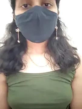 Teen-sweety from StripChat is Freechat