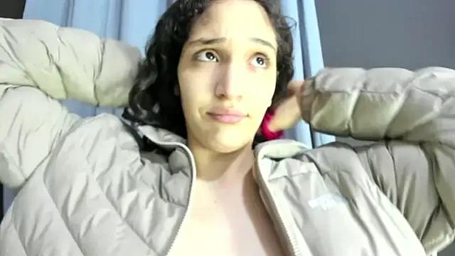 Customizable and immersive: Energize your taste buds and checkout our delicious choice of amateur cams liveshows with excited livestreamers getting their sweet physiques pounded with their beloved vibrating toys.