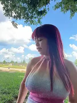 Customizable and immersive: Energize your taste buds and checkout our delicious choice of amateur cams liveshows with excited livestreamers getting their sweet physiques pounded with their beloved vibrating toys.
