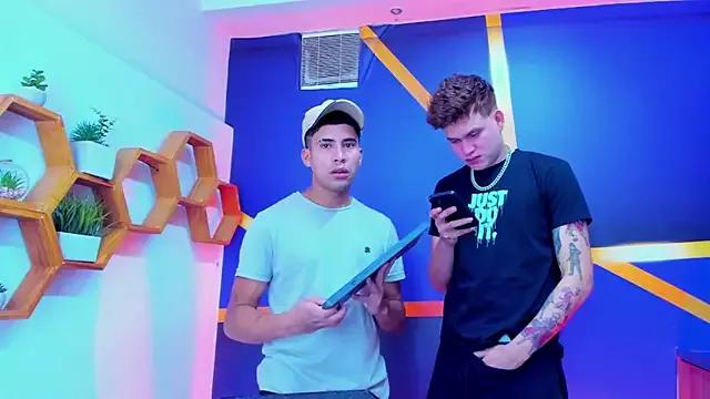 Customizable and immersive: Energize your taste buds and checkout our delicious choice of amateur cams liveshows with excited livestreamers getting their sweet physiques pounded with their beloved vibrating toys.