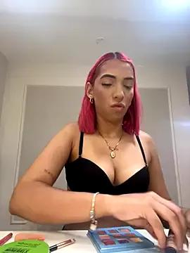 Customizable and immersive: Energize your taste buds and checkout our delicious choice of amateur cams liveshows with excited livestreamers getting their sweet physiques pounded with their beloved vibrating toys.