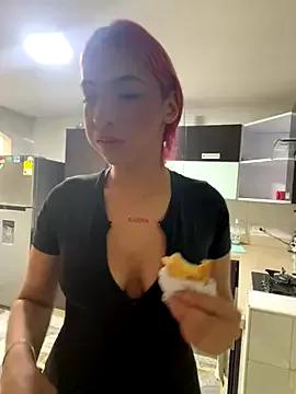 theladymonserrateshow from StripChat is Freechat
