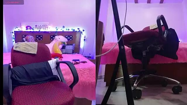 Customizable and immersive: Energize your taste buds and checkout our delicious choice of amateur cams liveshows with excited livestreamers getting their sweet physiques pounded with their beloved vibrating toys.