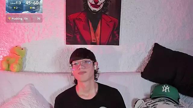 thiago_kinghot from StripChat is Freechat