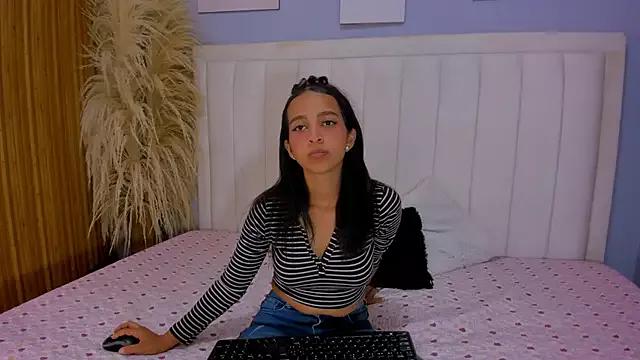 Customizable and immersive: Energize your taste buds and checkout our delicious choice of amateur cams liveshows with excited livestreamers getting their sweet physiques pounded with their beloved vibrating toys.