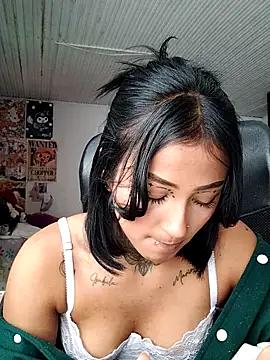 Customizable and immersive: Energize your taste buds and checkout our delicious choice of amateur cams liveshows with excited livestreamers getting their sweet physiques pounded with their beloved vibrating toys.