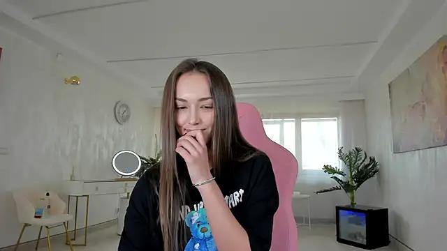 Customizable and immersive: Energize your taste buds and checkout our delicious choice of amateur cams liveshows with excited livestreamers getting their sweet physiques pounded with their beloved vibrating toys.