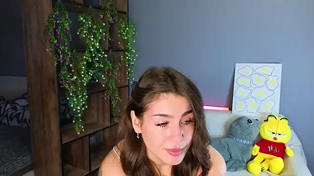 Customizable and immersive: Energize your taste buds and checkout our delicious choice of amateur cams liveshows with excited livestreamers getting their sweet physiques pounded with their beloved vibrating toys.