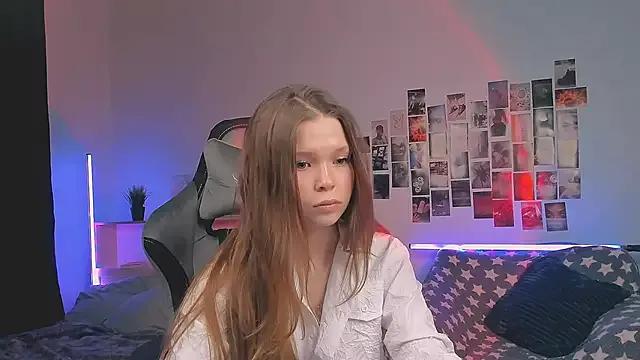 TinysRoses from StripChat is Freechat
