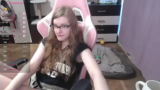 Customizable and immersive: Energize your taste buds and checkout our delicious choice of amateur cams liveshows with excited livestreamers getting their sweet physiques pounded with their beloved vibrating toys.