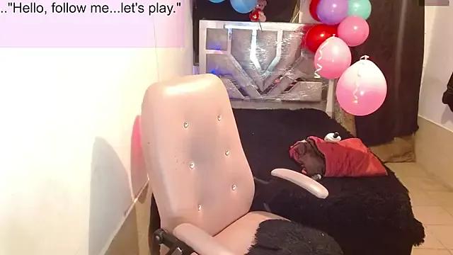Customizable and immersive: Energize your taste buds and checkout our delicious choice of amateur cams liveshows with excited livestreamers getting their sweet physiques pounded with their beloved vibrating toys.