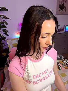 Trixie-Tainted from StripChat is Freechat