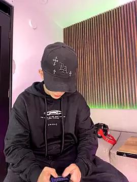 Customizable and immersive: Energize your taste buds and checkout our delicious choice of amateur cams liveshows with excited livestreamers getting their sweet physiques pounded with their beloved vibrating toys.