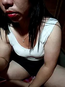 tulipsexy from StripChat is Freechat