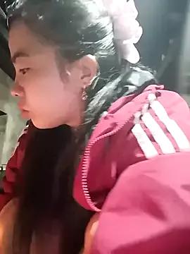 tulipsexy from StripChat is Freechat