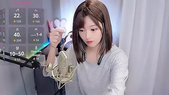 Customizable and immersive: Energize your taste buds and checkout our delicious choice of amateur cams liveshows with excited livestreamers getting their sweet physiques pounded with their beloved vibrating toys.