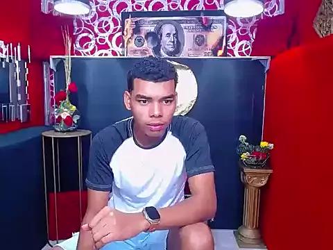 TWOBOYSPEINHOT from StripChat is Freechat