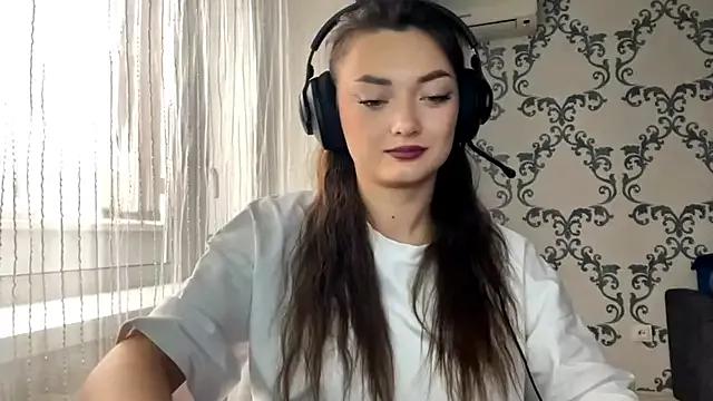 Customizable and immersive: Energize your taste buds and checkout our delicious choice of amateur cams liveshows with excited livestreamers getting their sweet physiques pounded with their beloved vibrating toys.