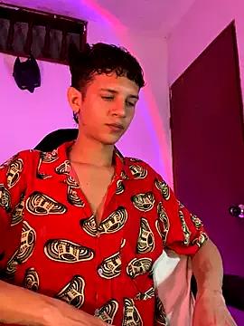 tylernova from StripChat is Freechat