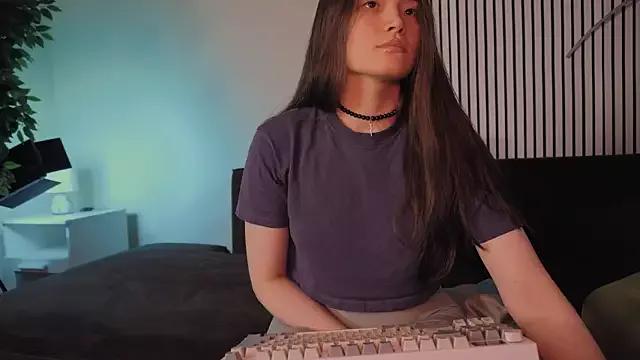 Customizable and immersive: Energize your taste buds and checkout our delicious choice of amateur cams liveshows with excited livestreamers getting their sweet physiques pounded with their beloved vibrating toys.