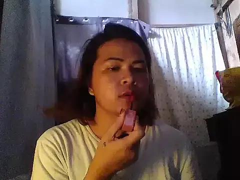 urlovely_marjorie from StripChat is Freechat