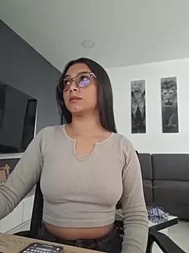 Valen_Rosse webcams show profile image 