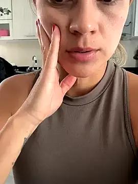 Customizable and immersive: Energize your taste buds and checkout our delicious choice of amateur cams liveshows with excited livestreamers getting their sweet physiques pounded with their beloved vibrating toys.