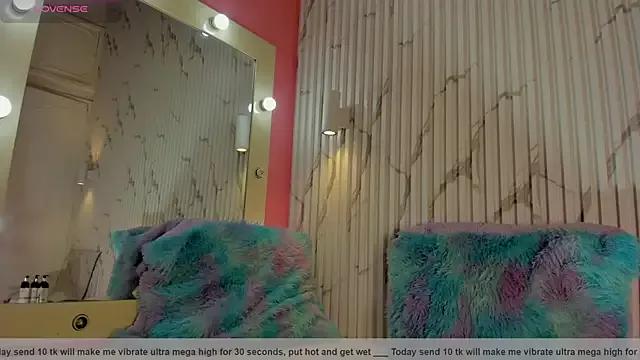 Customizable and immersive: Energize your taste buds and checkout our delicious choice of amateur cams liveshows with excited livestreamers getting their sweet physiques pounded with their beloved vibrating toys.