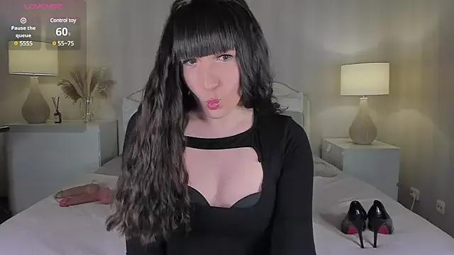 Customizable and immersive: Energize your taste buds and checkout our delicious choice of amateur cams liveshows with excited livestreamers getting their sweet physiques pounded with their beloved vibrating toys.