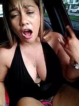 Customizable and immersive: Energize your taste buds and checkout our delicious choice of amateur cams liveshows with excited livestreamers getting their sweet physiques pounded with their beloved vibrating toys.