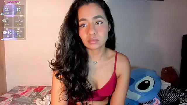 Customizable and immersive: Energize your taste buds and checkout our delicious choice of amateur cams liveshows with excited livestreamers getting their sweet physiques pounded with their beloved vibrating toys.