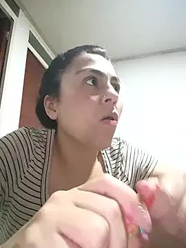 vanessa-titisM from StripChat is Freechat