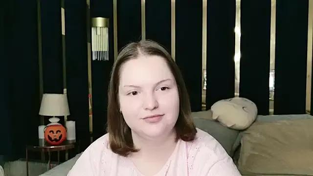 Vanessa_Rise from StripChat is Freechat