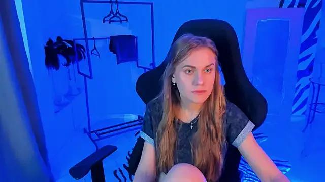 Customizable and immersive: Energize your taste buds and checkout our delicious choice of amateur cams liveshows with excited livestreamers getting their sweet physiques pounded with their beloved vibrating toys.