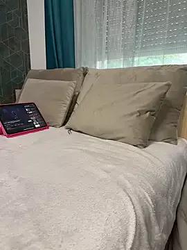 Velvetnoir21 from StripChat is Freechat
