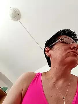 Vera_Elle from StripChat is Freechat