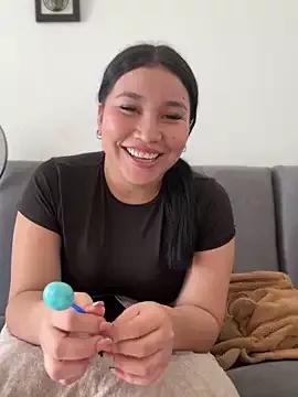 Customizable and immersive: Energize your taste buds and checkout our delicious choice of amateur cams liveshows with excited livestreamers getting their sweet physiques pounded with their beloved vibrating toys.