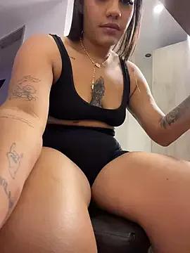 Victoria14_ from StripChat is Freechat