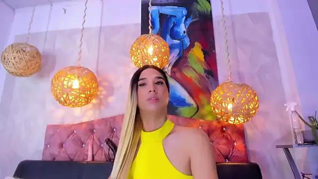 victoria_aleia_ from StripChat is Freechat