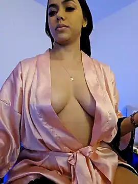 VictoriaEvaans_ from StripChat is Freechat