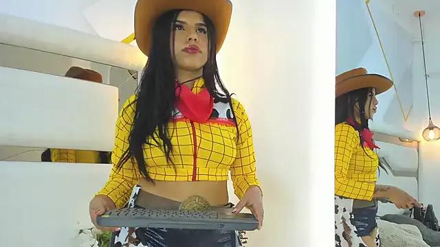 Viic_Stone from StripChat is Freechat