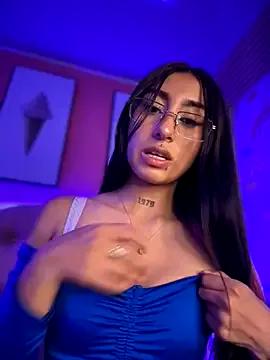 Customizable and immersive: Energize your taste buds and checkout our delicious choice of amateur cams liveshows with excited livestreamers getting their sweet physiques pounded with their beloved vibrating toys.