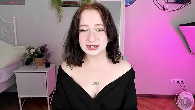 Violet_Griffen from StripChat is Freechat